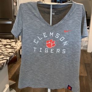 Nike‎ graphic logo football tee. Maybe worn once.